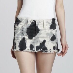 TRUE RELIGION camo mini skirt size 24